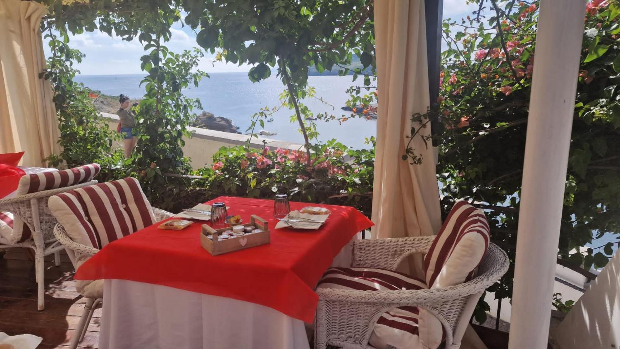 Hotel Villa Iulia Ventotene Exterior foto