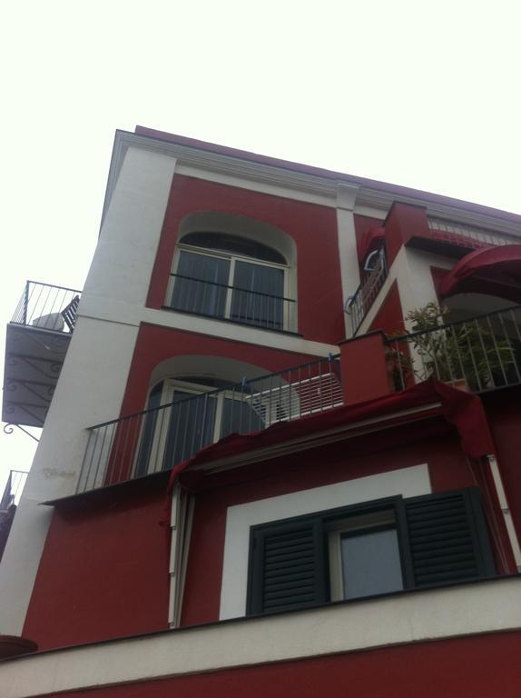 Hotel Villa Iulia Ventotene Exterior foto
